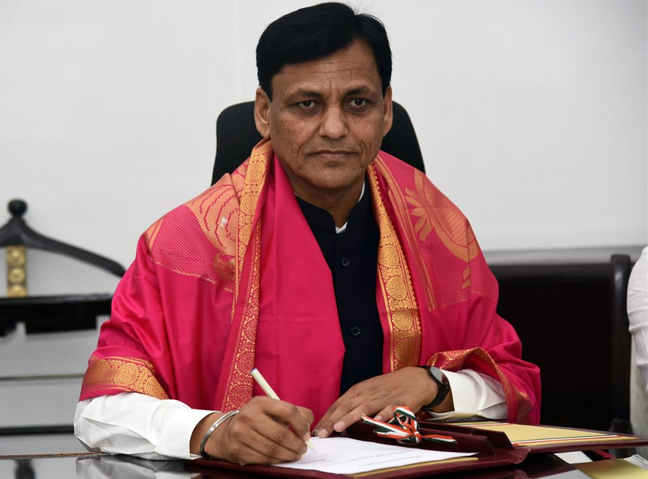 Featured image for “Bill Threatening Christian Ministries in India Temporarily Halted”